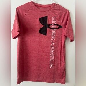 Boys Youth XL Under Armour Tee